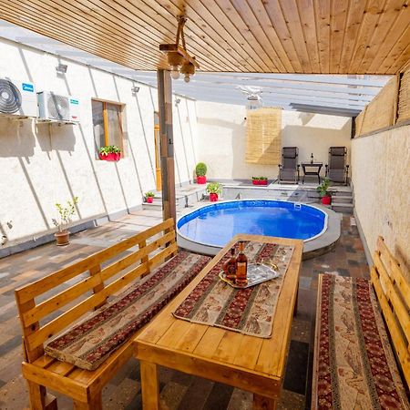 Vagharshapat Our House Bed & Breakfast エクステリア 写真