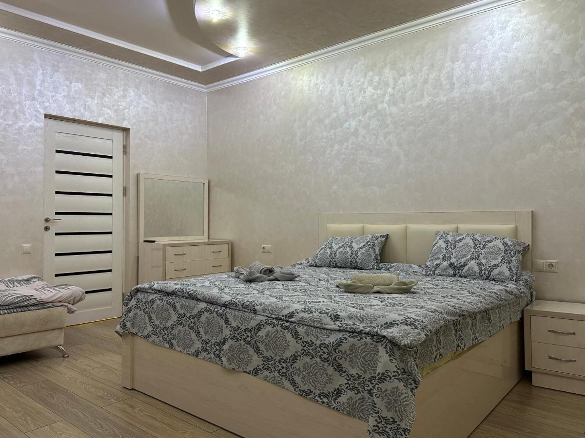 Vagharshapat Our House Bed & Breakfast エクステリア 写真