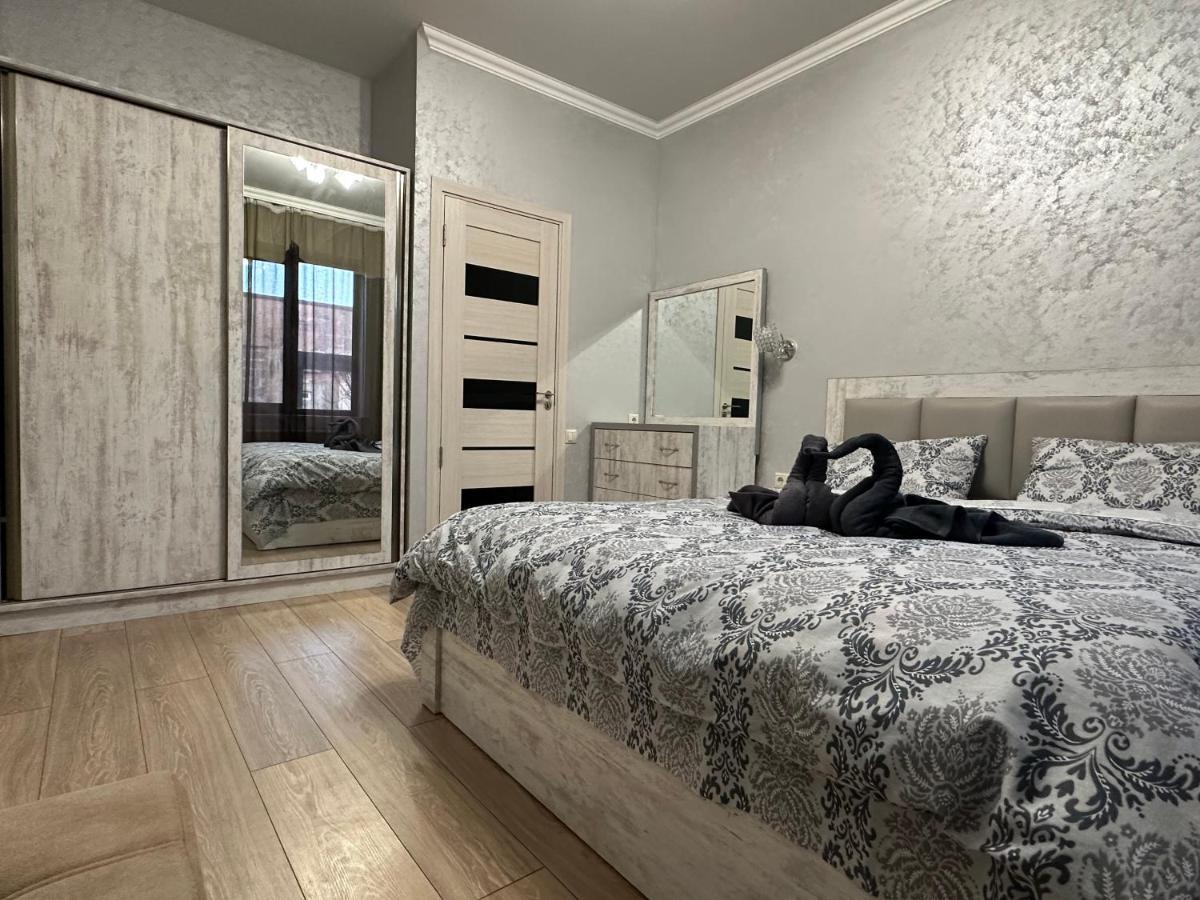 Vagharshapat Our House Bed & Breakfast エクステリア 写真