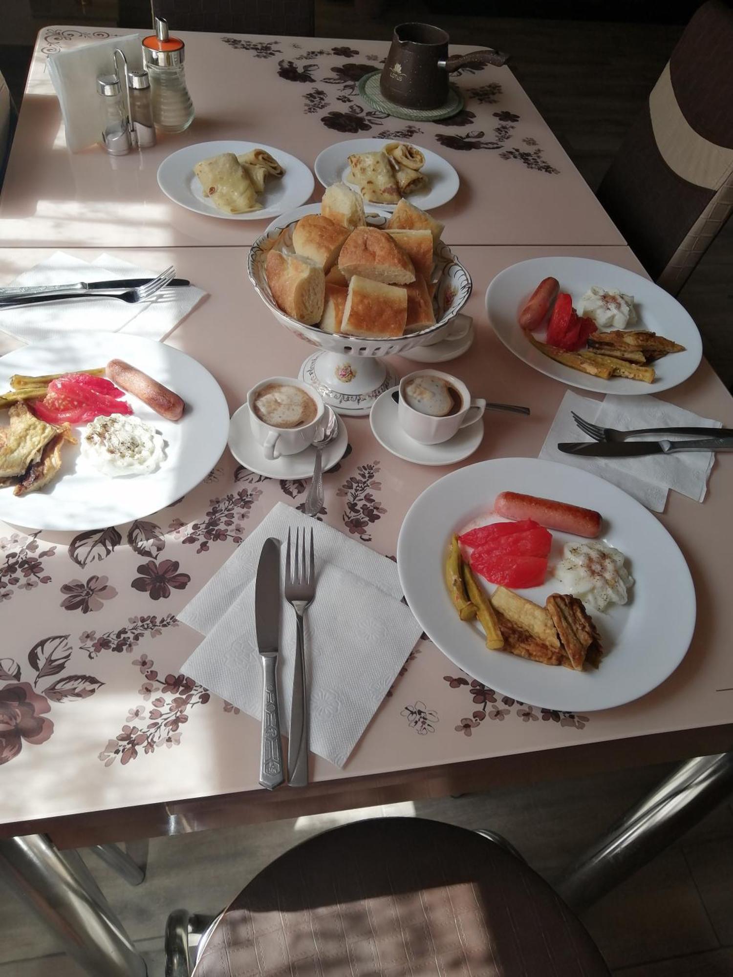Vagharshapat Our House Bed & Breakfast エクステリア 写真